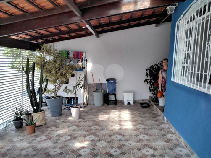 Foto REO1104936