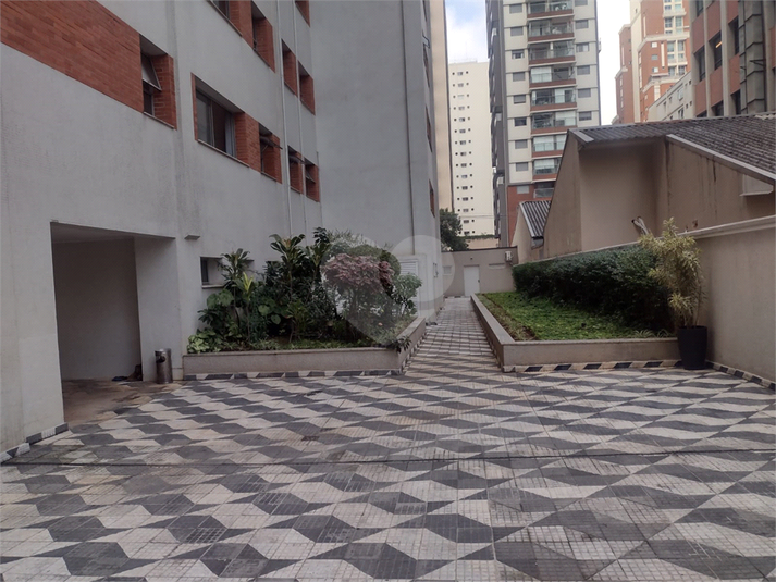 Foto REO1104955