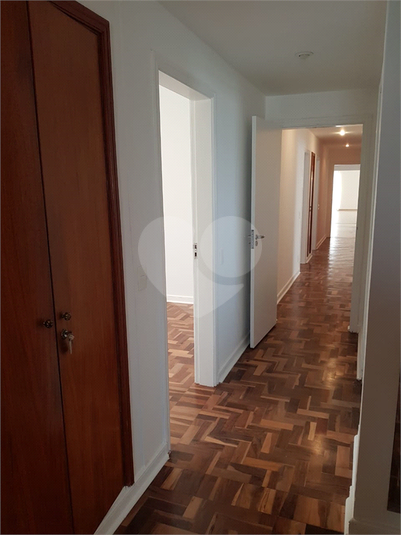 Foto REO1104964
