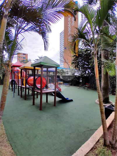 Foto REO1104971