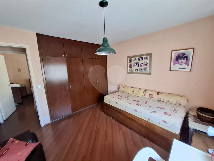 Foto REO1104976