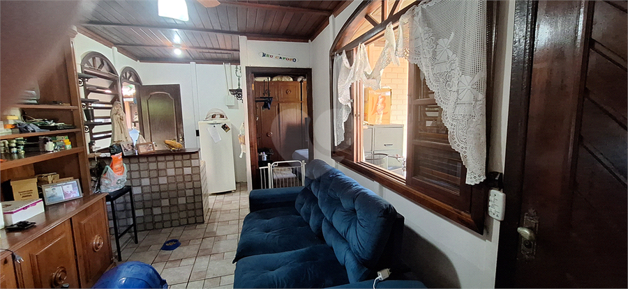 Foto REO1104990