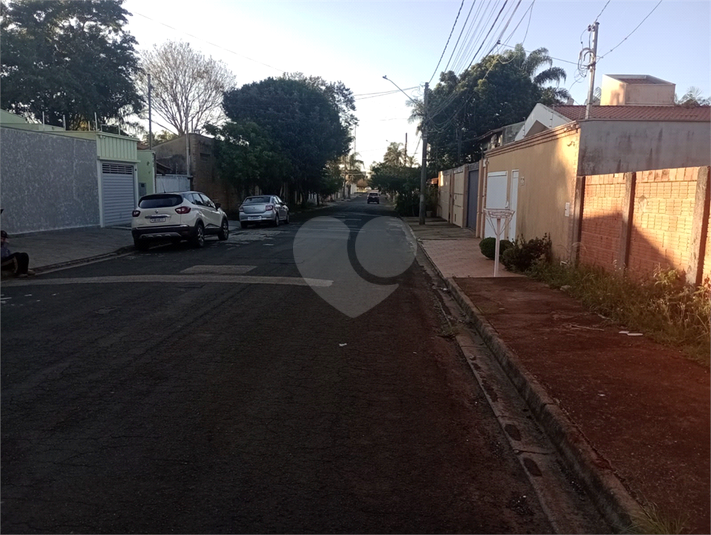 Foto REO1104993