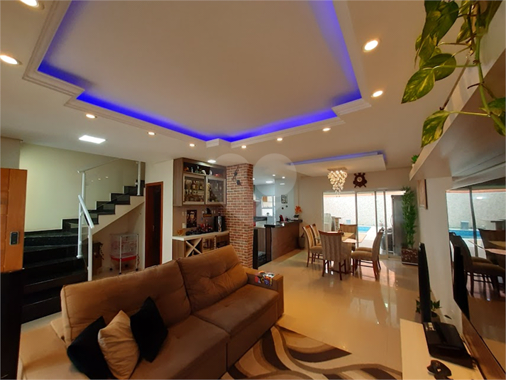 Foto REO1105000