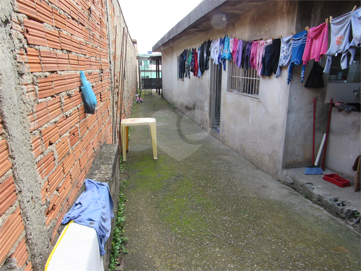 Foto REO1105003