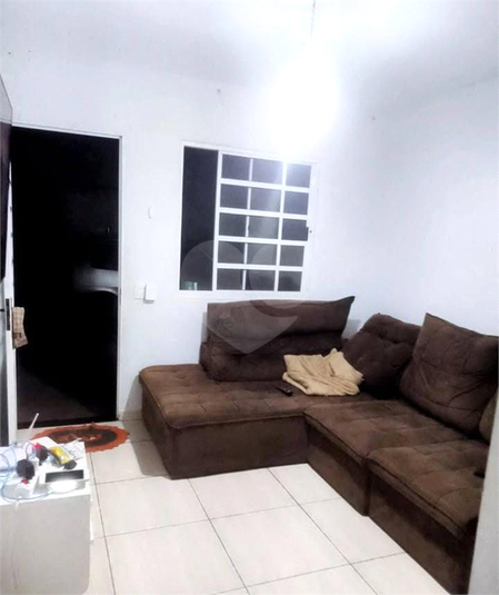 Foto REO1105004