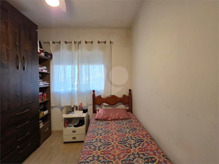 Foto REO1105018