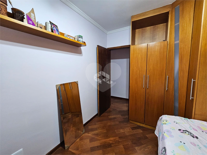 Foto REO1105044