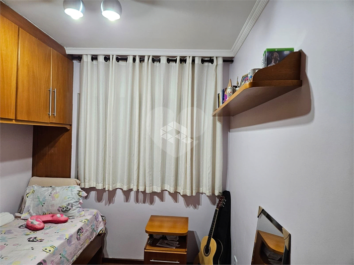 Foto REO1105044
