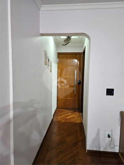Foto REO1105044
