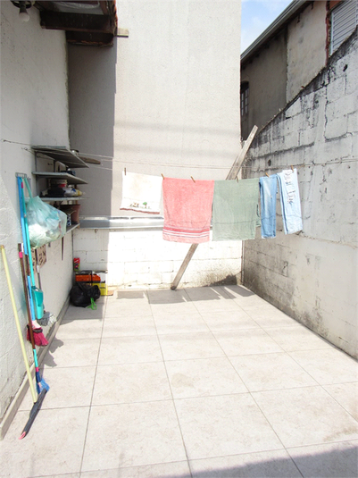 Foto REO1105050