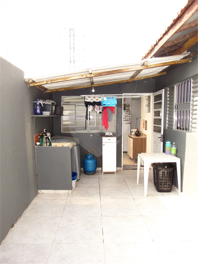 Foto REO1105050