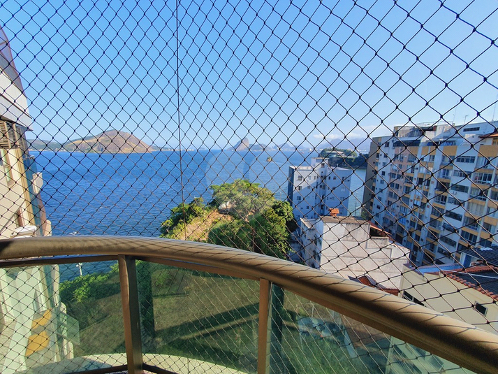 Foto REO1105055