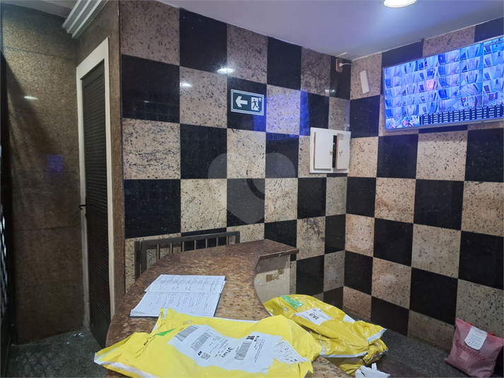 Foto REO1105078