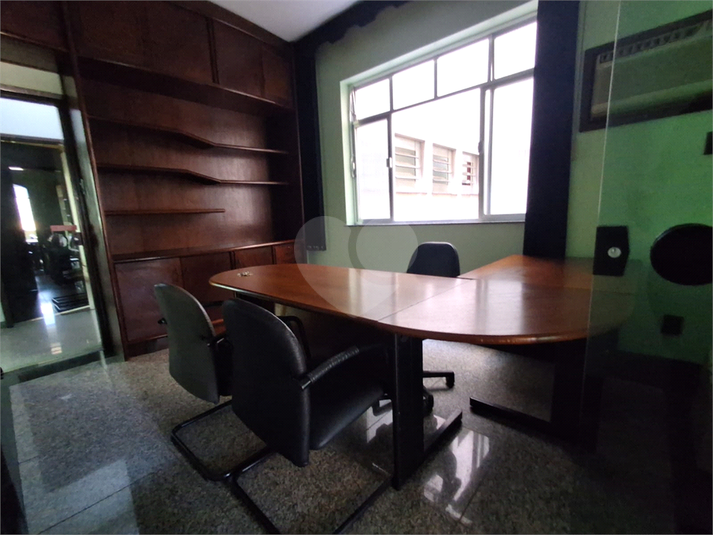 Foto REO1105078