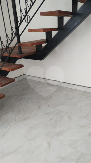 Foto REO1105091