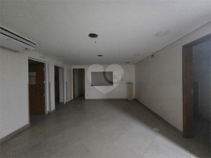 Foto REO1105099