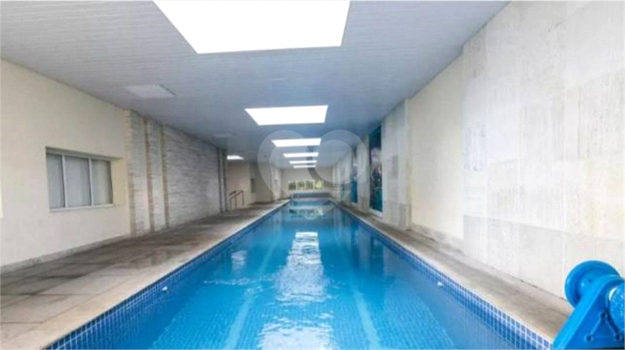 Foto REO1105145