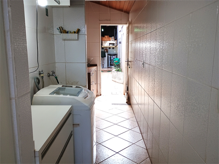 Foto REO1105149