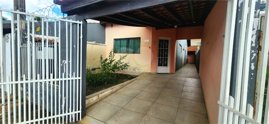 Foto REO1105157