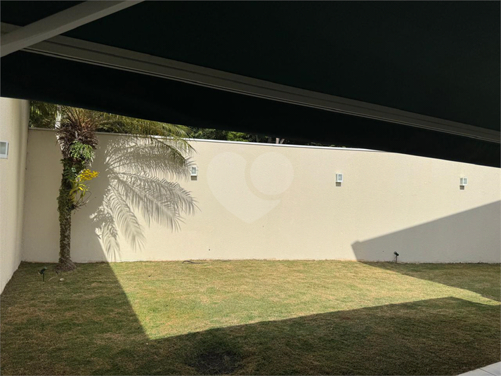 Foto REO1105166