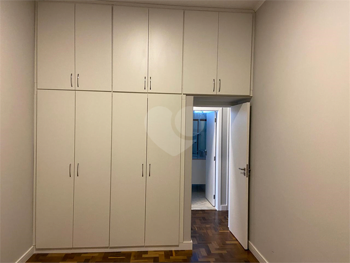 Foto REO1105176