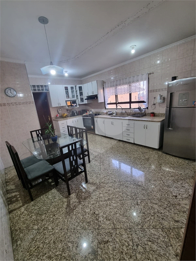 Foto REO1105179