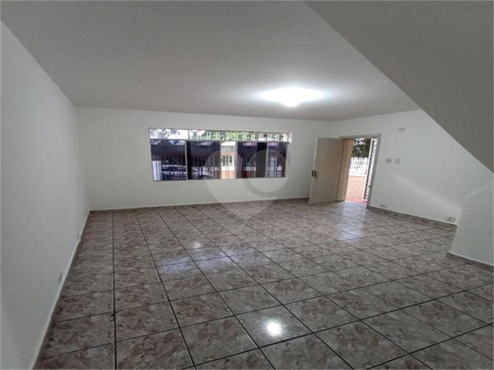 Foto REO1105191