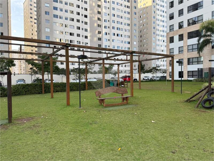 Foto REO1105241