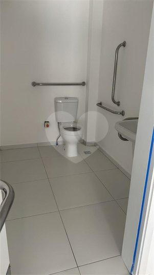 Foto REO1105261