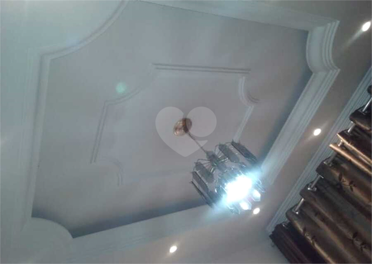 Foto REO1105266