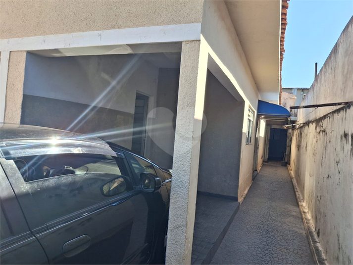Foto REO1105290