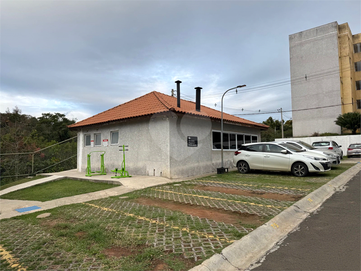 Foto REO1105302