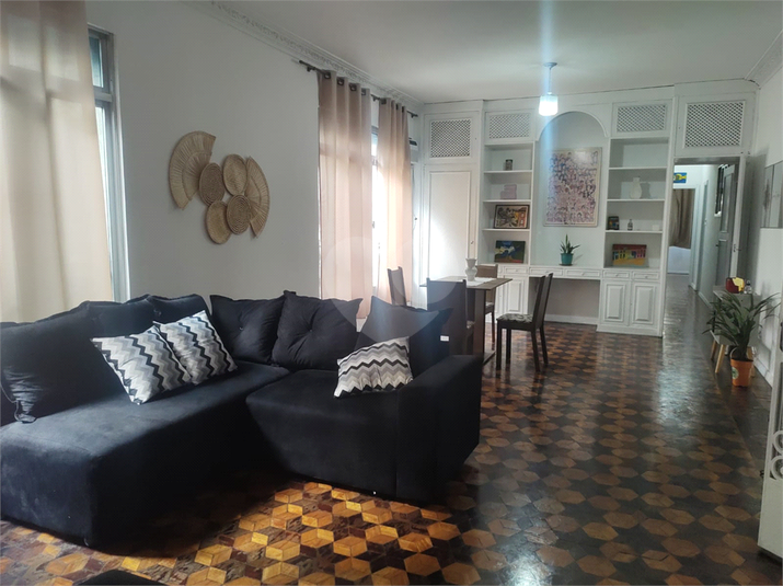 Foto REO1105316
