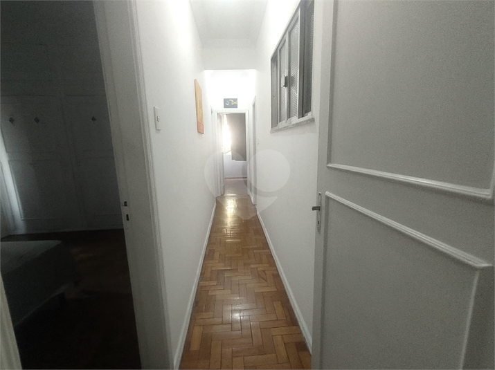 Foto REO1105316