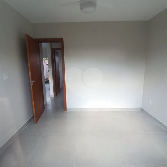 Foto REO1105328