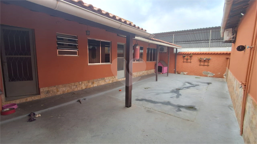 Foto REO1105331
