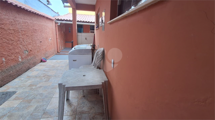 Foto REO1105331