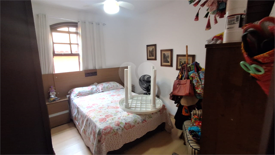 Foto REO1105331