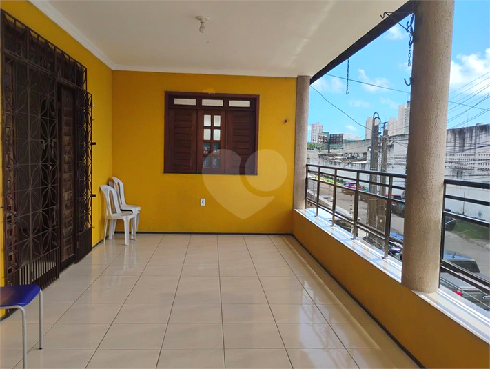 Foto REO1105334