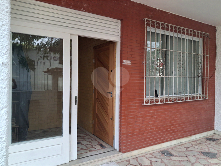 Foto REO1105336