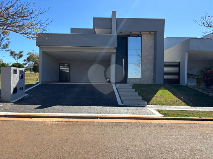 Foto REO1105337