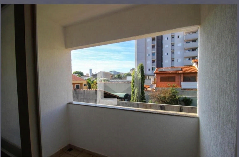 Foto REO1105338