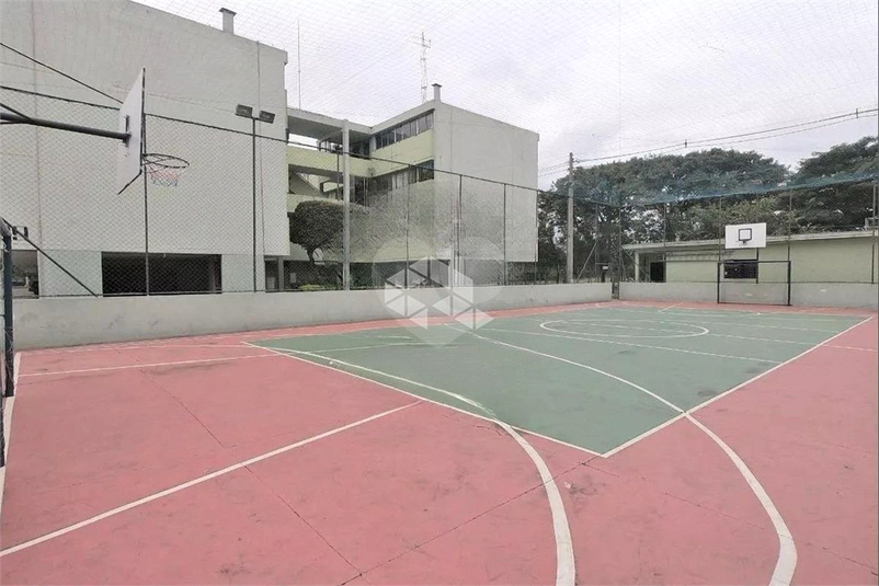 Foto REO1105341