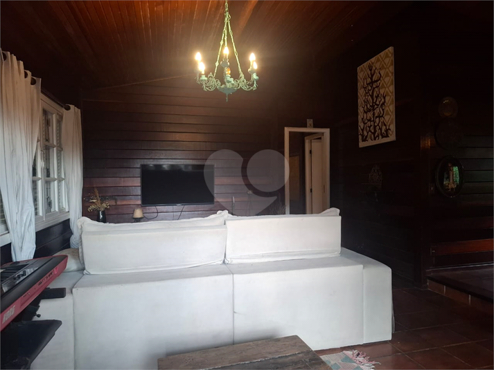 Foto REO1105345