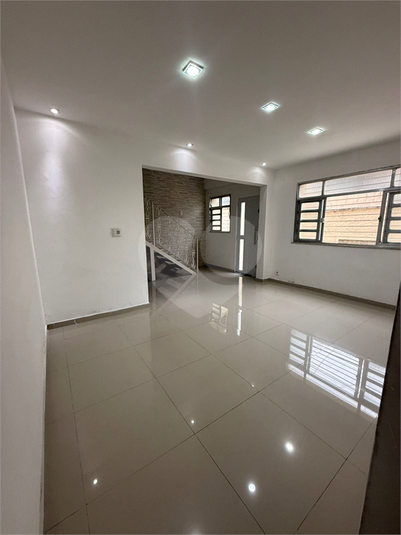 Foto REO1105348