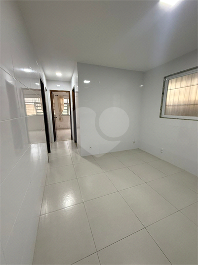 Foto REO1105348