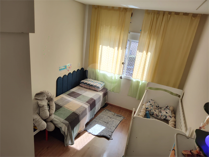 Foto REO1105351