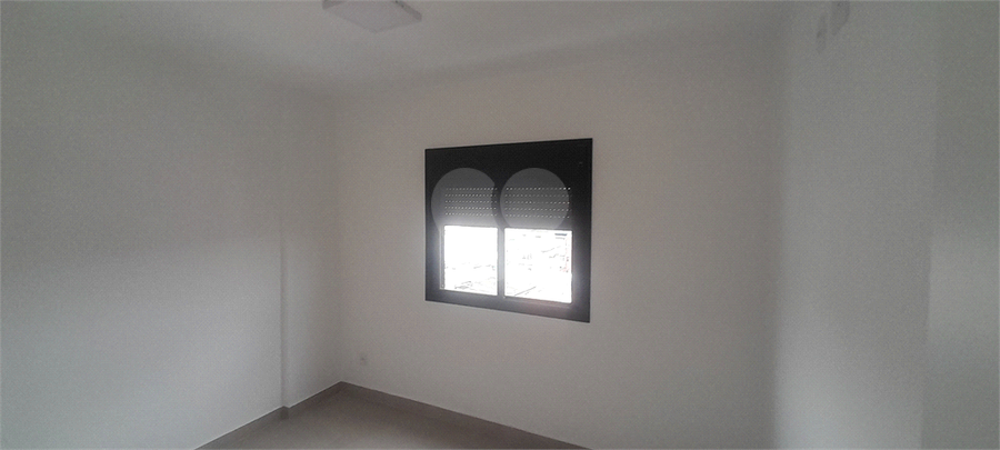 Foto REO1105352