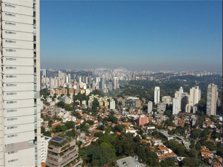 Foto REO1105370